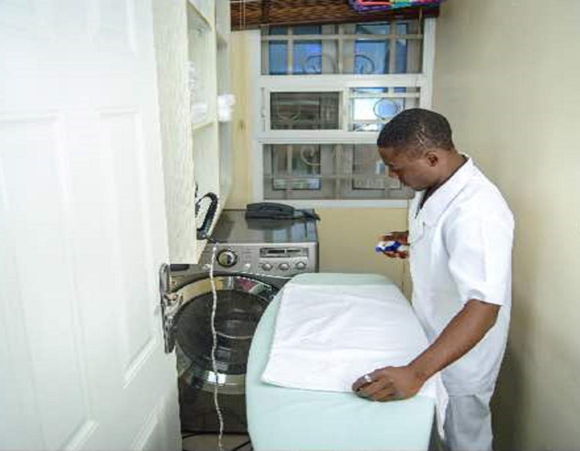 215 West Apartment Abuja Buitenkant foto