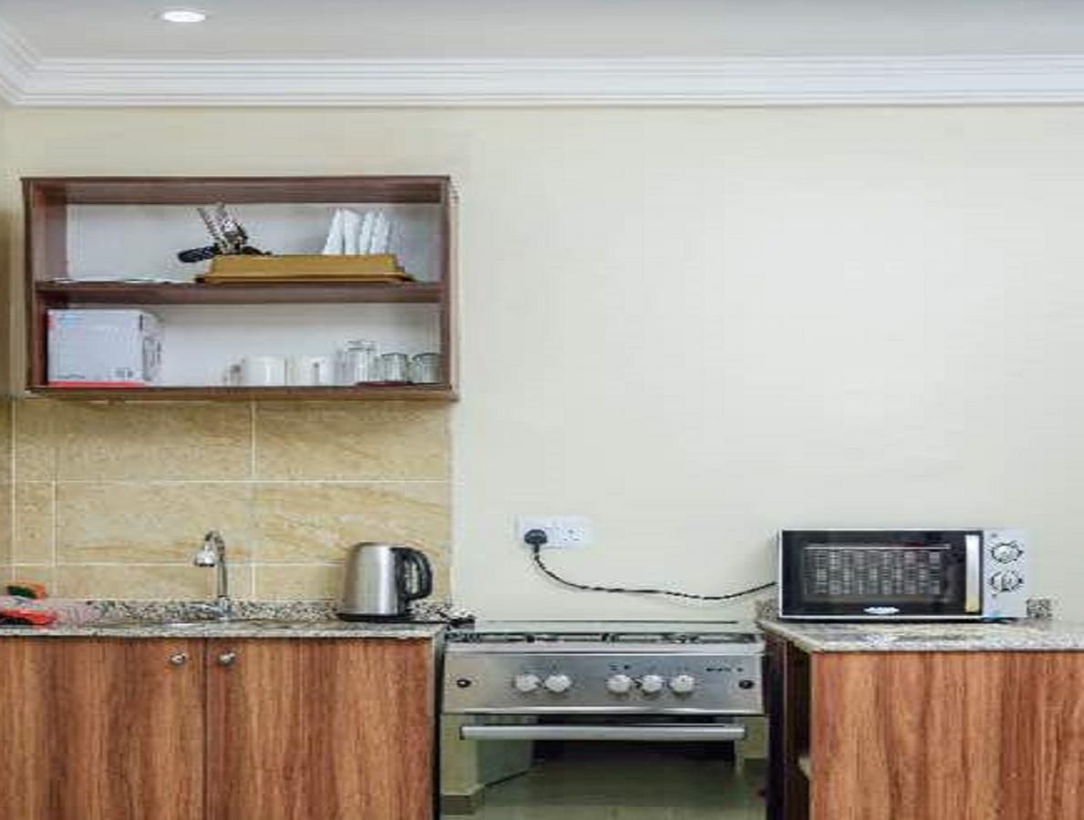 215 West Apartment Abuja Buitenkant foto